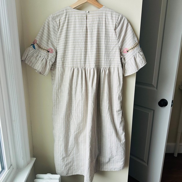 Tea N Rose Embroidered Floral Striped Babydoll Dress Tan White ID7099 Mens M - Picture 4 of 6